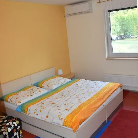 Vendégház Batuv Kanal Veselí nad Moravou
