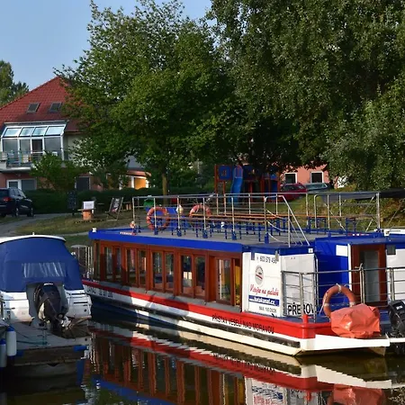 Vendégház Batuv Kanal Veselí nad Moravou